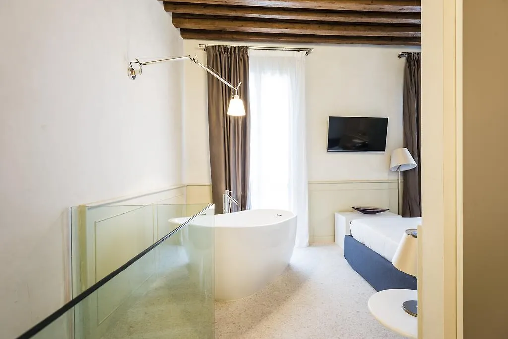 Myplace San Marco Apartments Venice 0*,