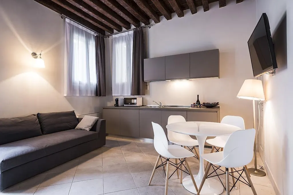 Myplace San Marco Apartments Venice