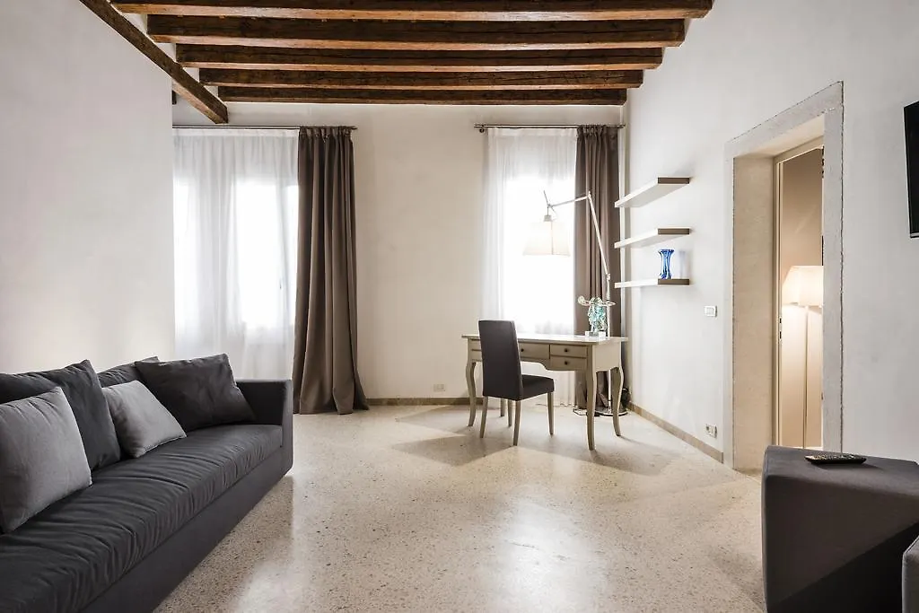 Myplace San Marco Apartments Venice